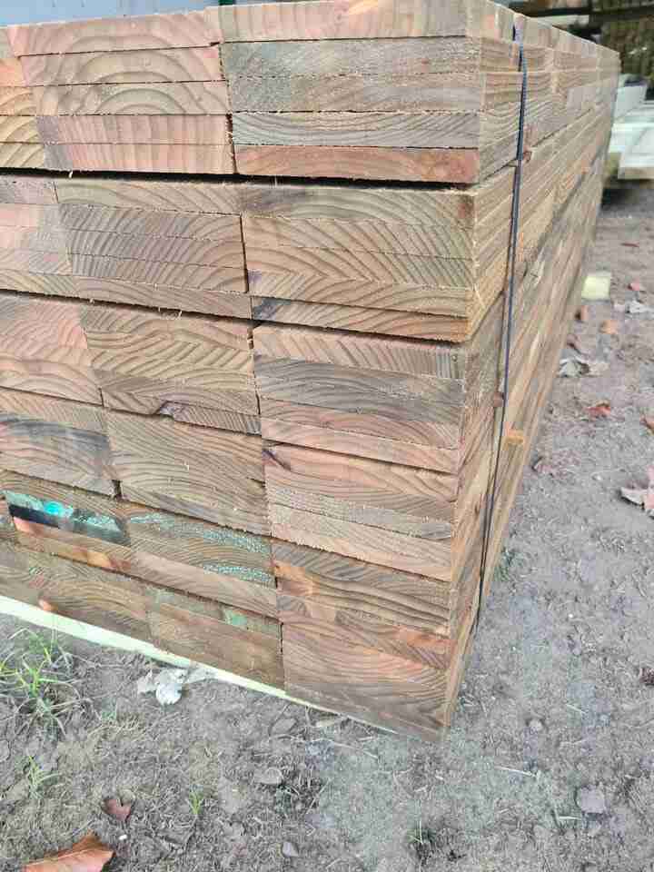 6x1 Yorkshire Timber Boards - Natural, Untreated Wood for Garden Cladding or Fencing