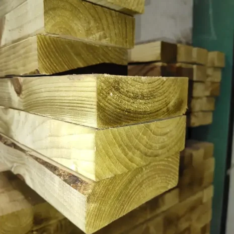 20 Foot Tanalised 9x3 Timber Purlins - Extended Length for Wide Span Roof Construction on Large Buildings